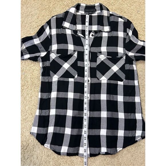 Sanctuary black white buffalo‎ plaid soft button up shirt size M BIN Q - Picture 6 of 7